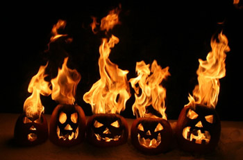 flaming_pumpkins